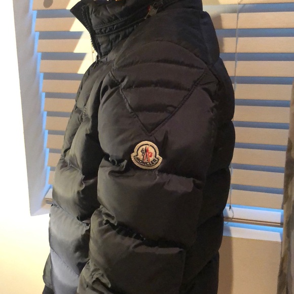 Moncler Navy Blue Winter Kids Jacket. - Picture 2 of 8
